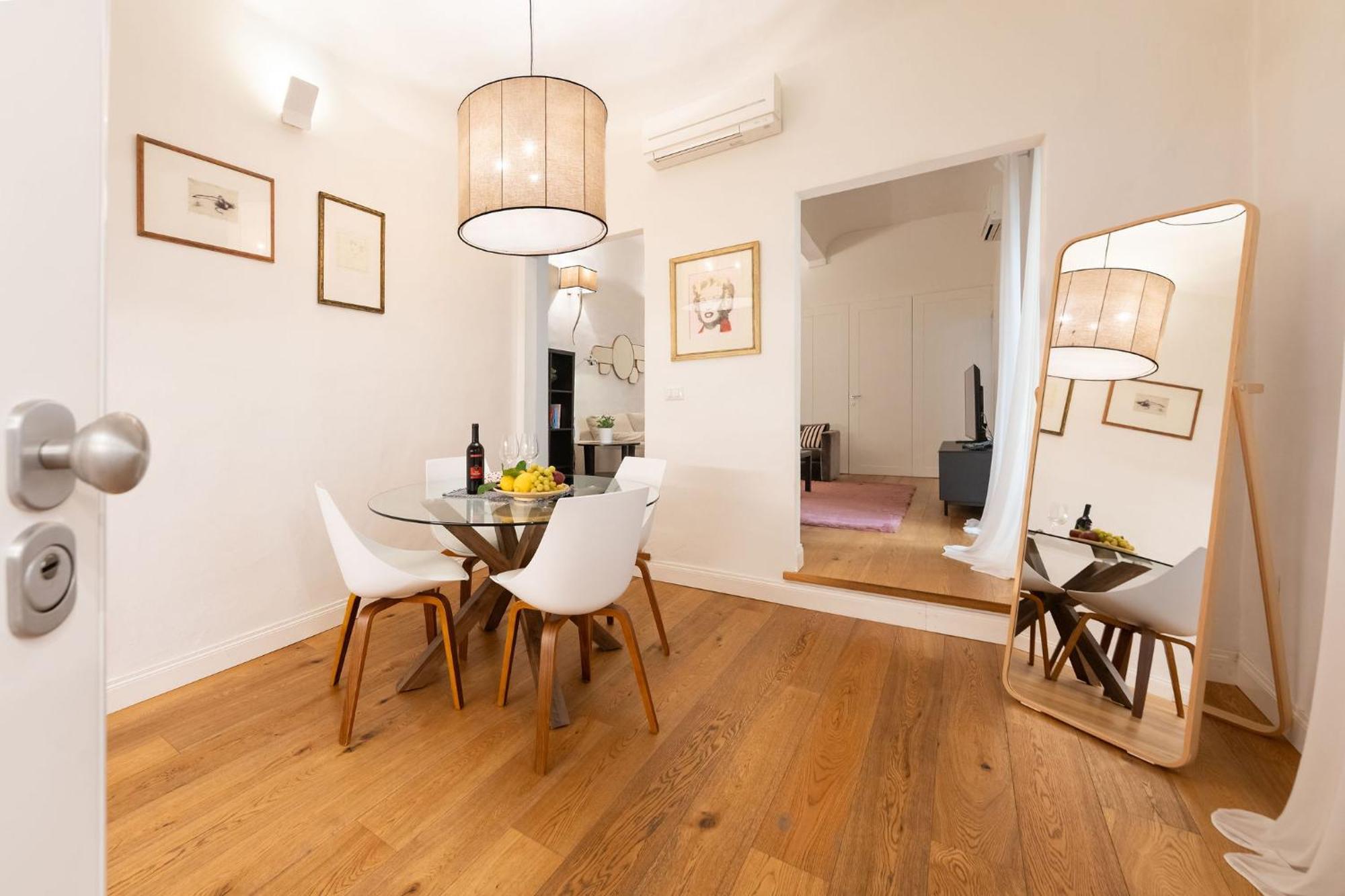 Tb-One Bedroom Luxury Apartment In The Fashion District Florence Exterior photo